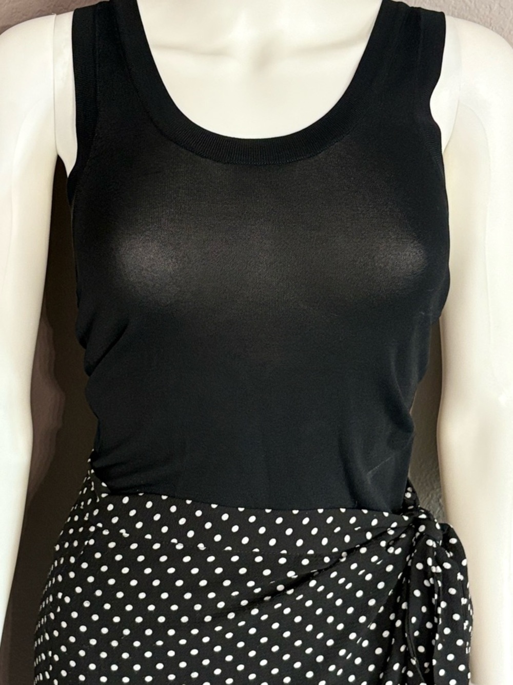 Zara Black Crewneck Tank Top